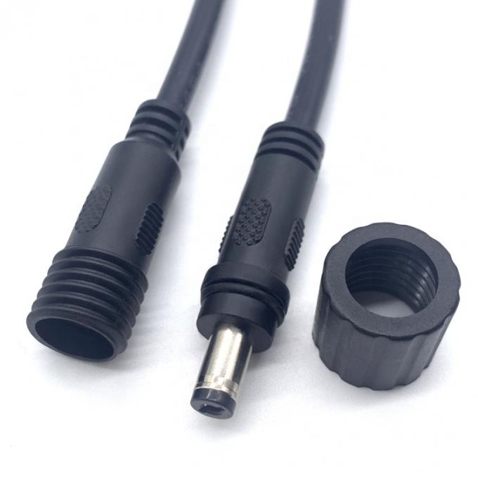 Fermeture à vis étanche mâle femelle étanche à courant continu à fil nu Cable d'extension électrique à queue de cochon 3