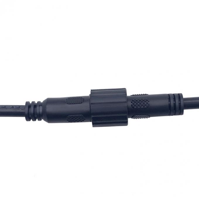 Fermeture à vis étanche mâle femelle étanche à courant continu à fil nu Cable d'extension électrique à queue de cochon 2
