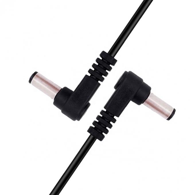 Angle de 90 degrés de mâle à mâle 5.5x2.1 mm câble d'extension de courant continu 2