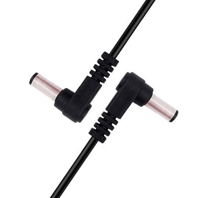 Angle de 90 degrés de mâle à mâle 5.5x2.1 mm câble d'extension de courant continu